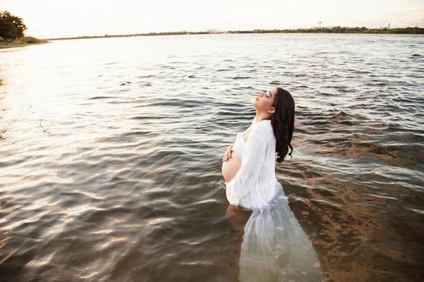 Cultivating Calm: How Community Gardens Revolutionize Mental Health in Urban Areas